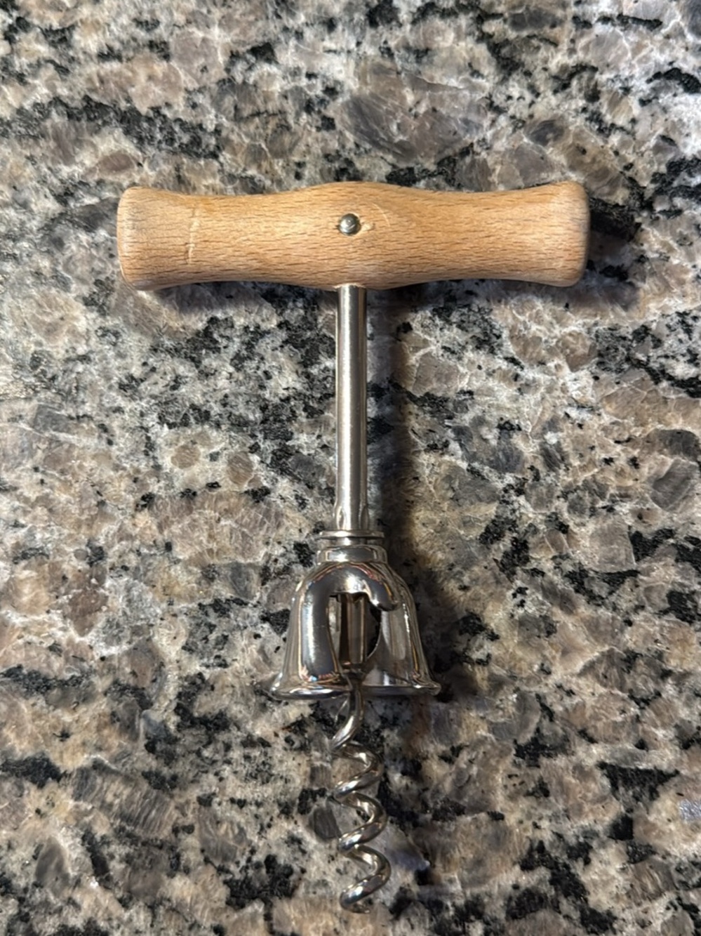 Classic Wooden-Handle Corkscrew in Light Wood and Silver